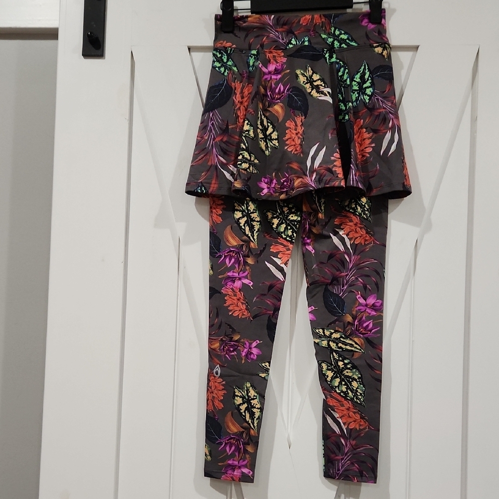 Donajo Black and Pink Activewear